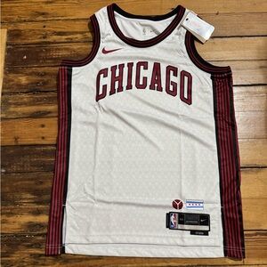 Nike Chicago Bulls City Edition Swingman Jersey Men’s Medium White NBA NWT